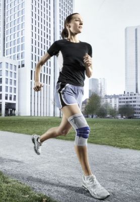 Bauerfeind GenuTrain sport brace