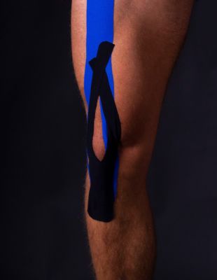 gladiator sports kinesiology strips worn around knee