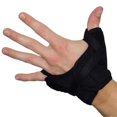 novamed thumb support with flexible splints on left hand