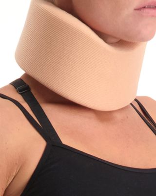 neck brace from super ortho close view